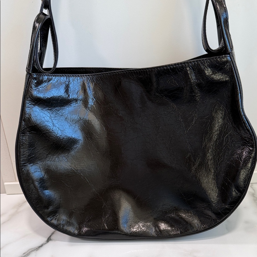 HOBO Arla Shoulder Bag Black Glossy Leather